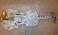 BLOSSOM VIOLIN